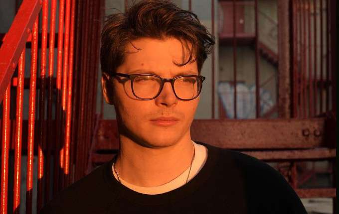 Kevin Garrett Biography, Age, Height, Family, Net Worth, Girlfriend, Facts